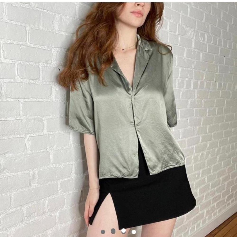Aritzia Wilfred beso shirt!